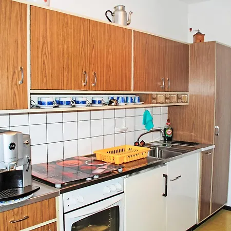 App- 2 By Interhome *