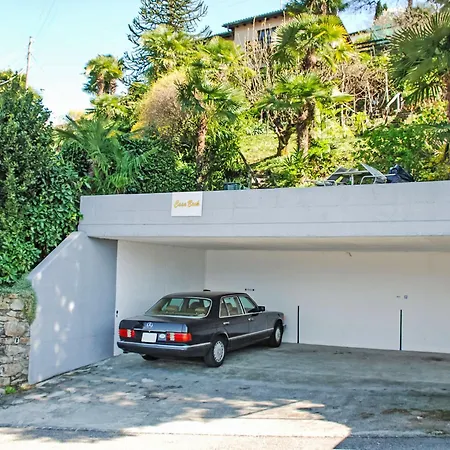 App- 2 By Interhome アパート