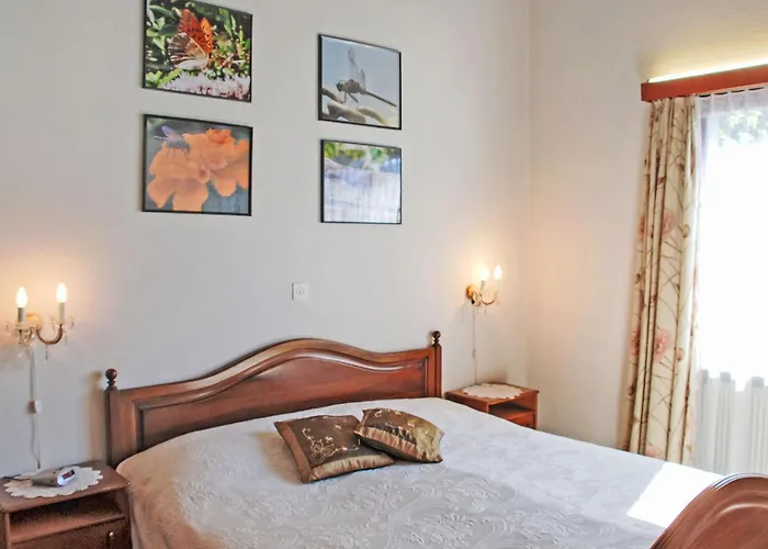 App- 2 By Interhome *